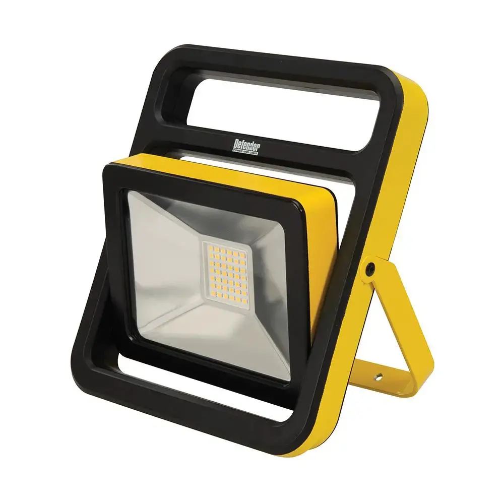 Defender Slimline Led Floor Light 240V 20W E206012 1