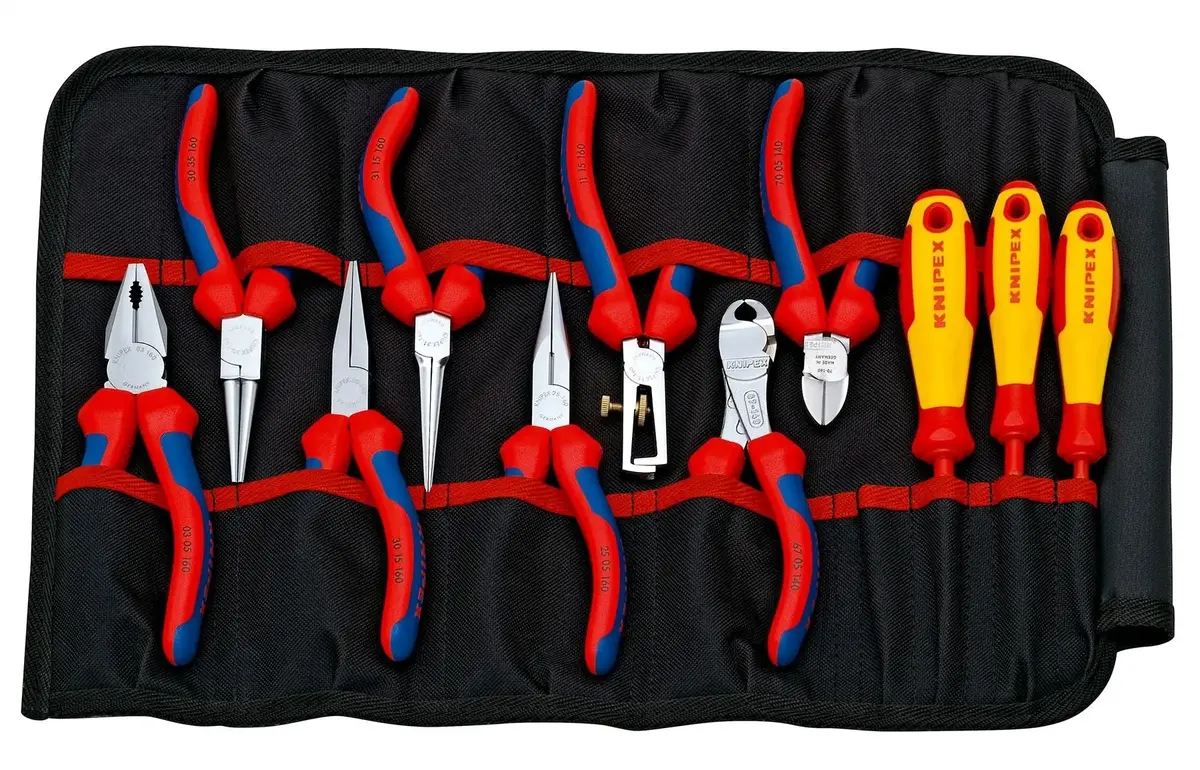 Knipex Plier And Vde Screwdriver Set In Tool Roll Bag 11 Piece 00 19 41 1