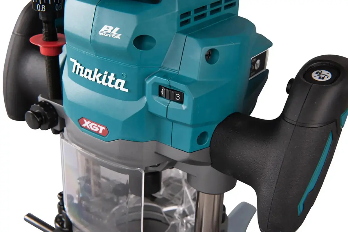 Makita Plunge Router Cordless 1/2" Collet Brushless Xgt 40V Max In Makpac Type 4 Case Body Only Rp001gz02 2