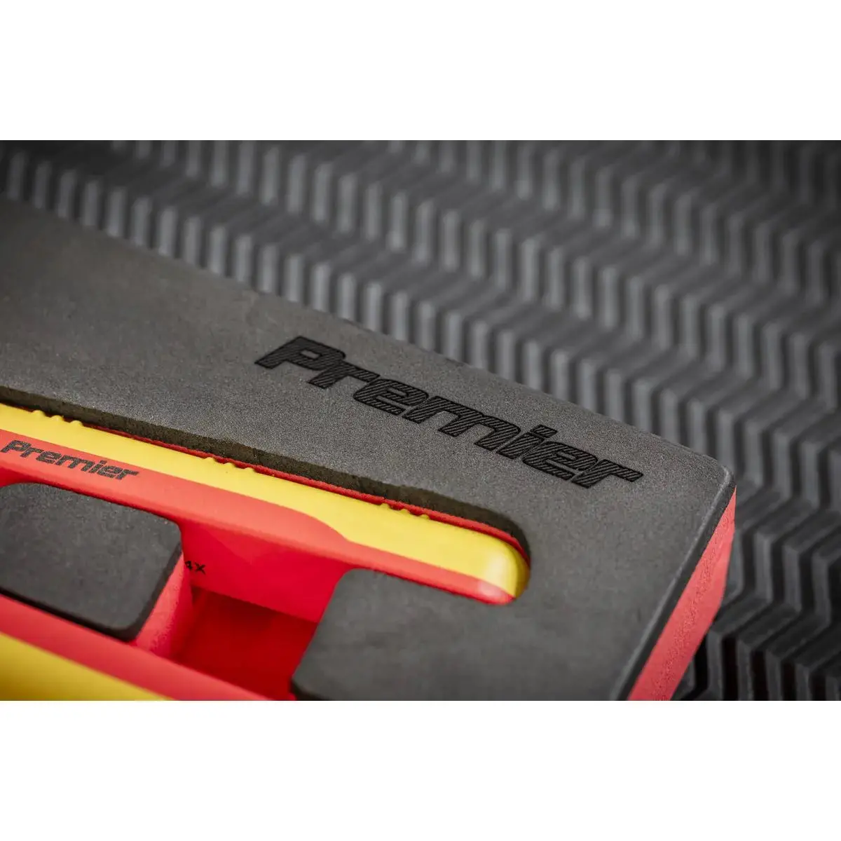 Sealey Premier Insulated Pliers Set 4Pc With Tool Tray - Vde Approved 2