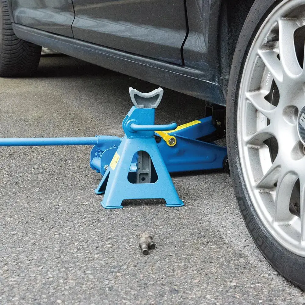Silverline Axle Stand Set 2 Piece 3 Tonne Lifting Capacity 1