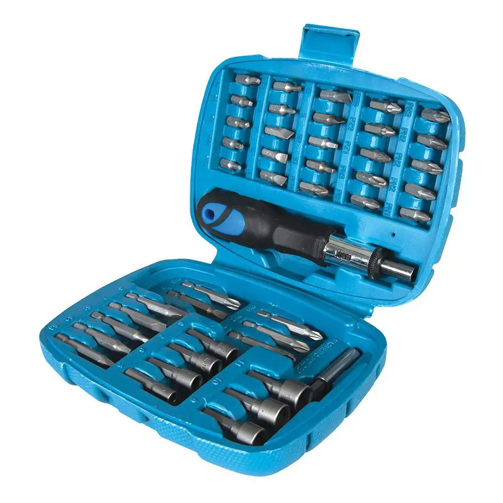 Silverline Ratchet Screwdriver Bit & Socket Set 45Pce 427611 1