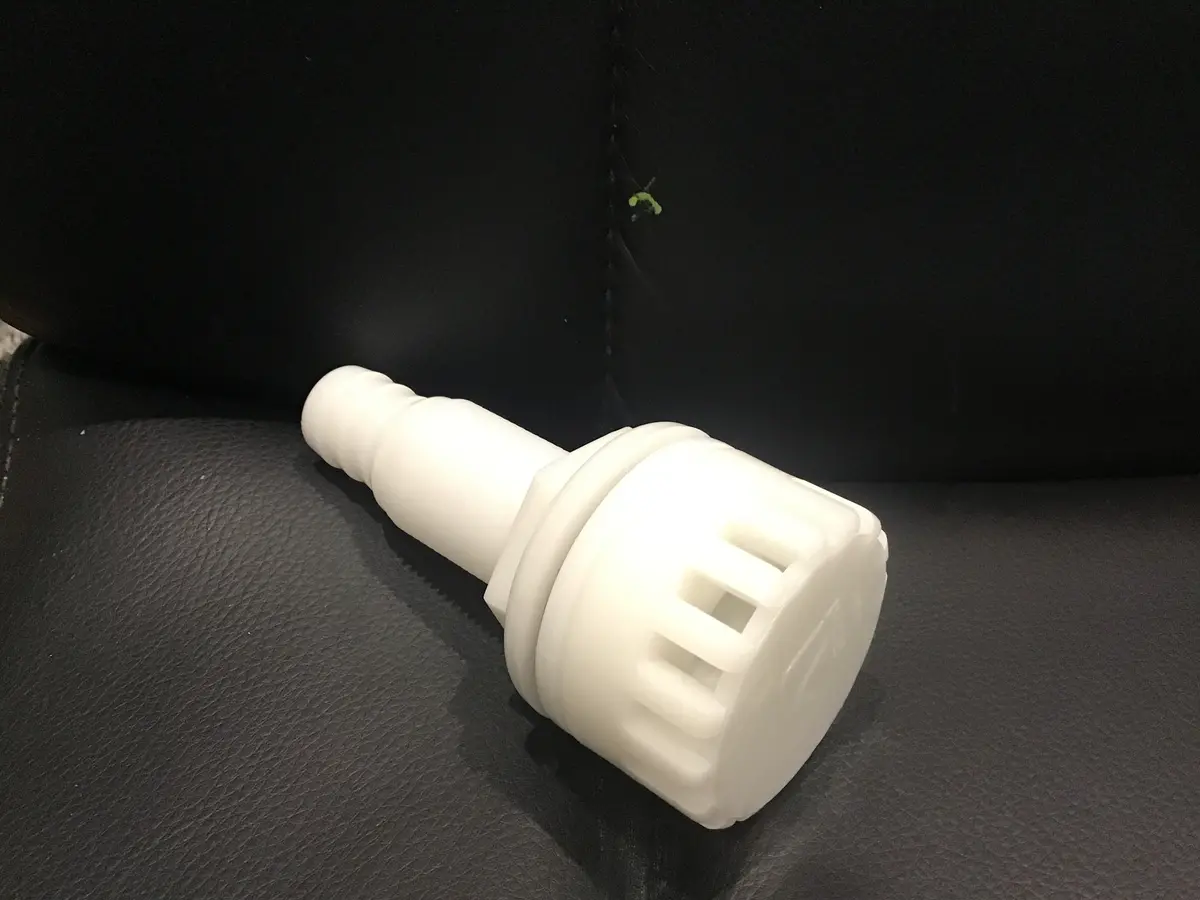 Splash Guard Drain Fitting 1