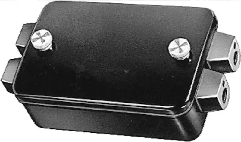 Hella Cable Connection Box – 16-Terminal, 8 Awg Wire Capacity 1