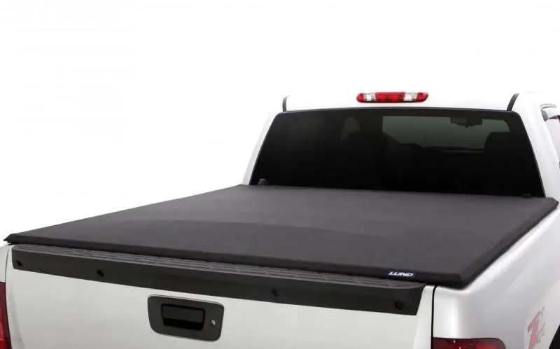 Lund Genesis Elite Tri-Fold Tonneau Cover – Black, For 2005–2017 Nissan Frontier (5-Foot Bed, No Utility Track) 1
